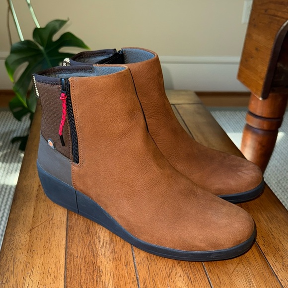 Bogs Vista wedge booties - Women’s 10 - Picture 3 of 8